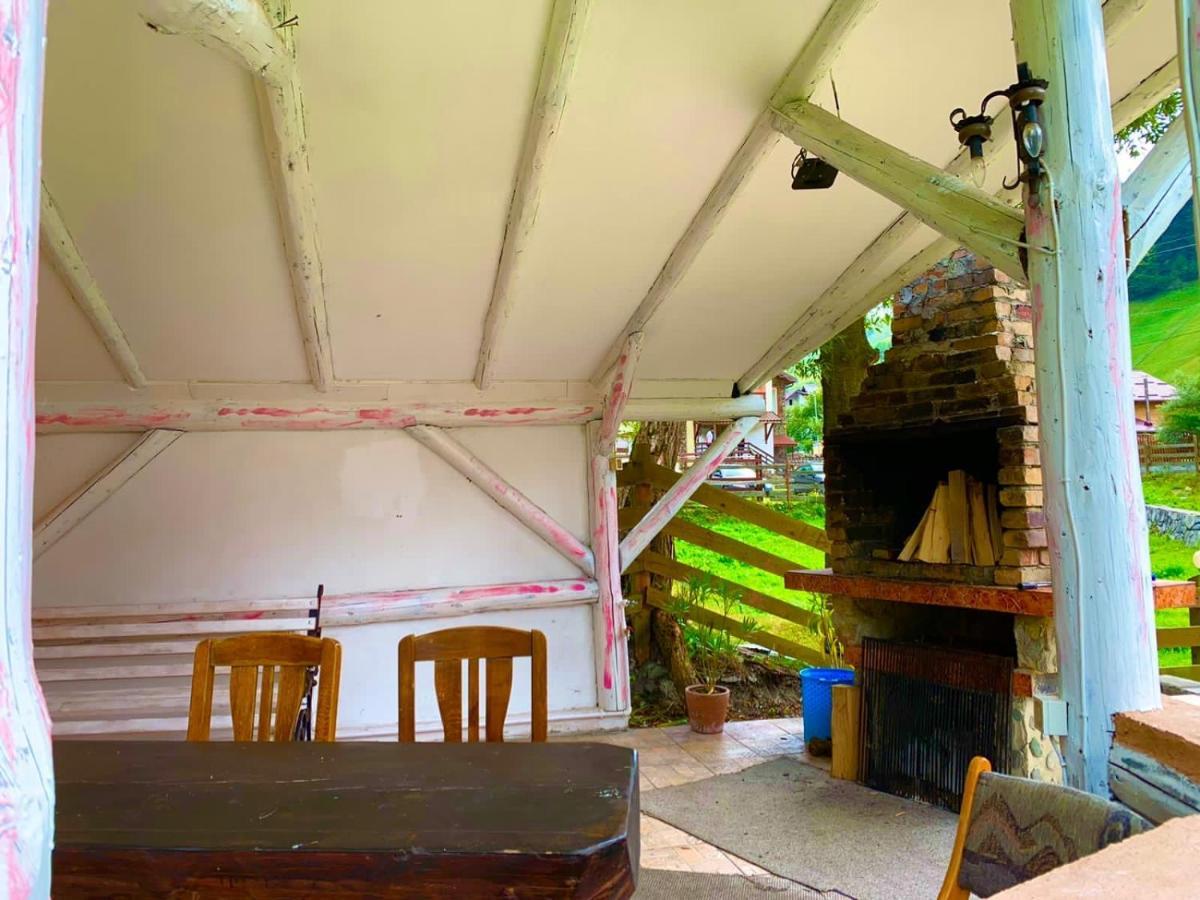 Anelisse Inn Moeciu De Sus Εξωτερικό φωτογραφία